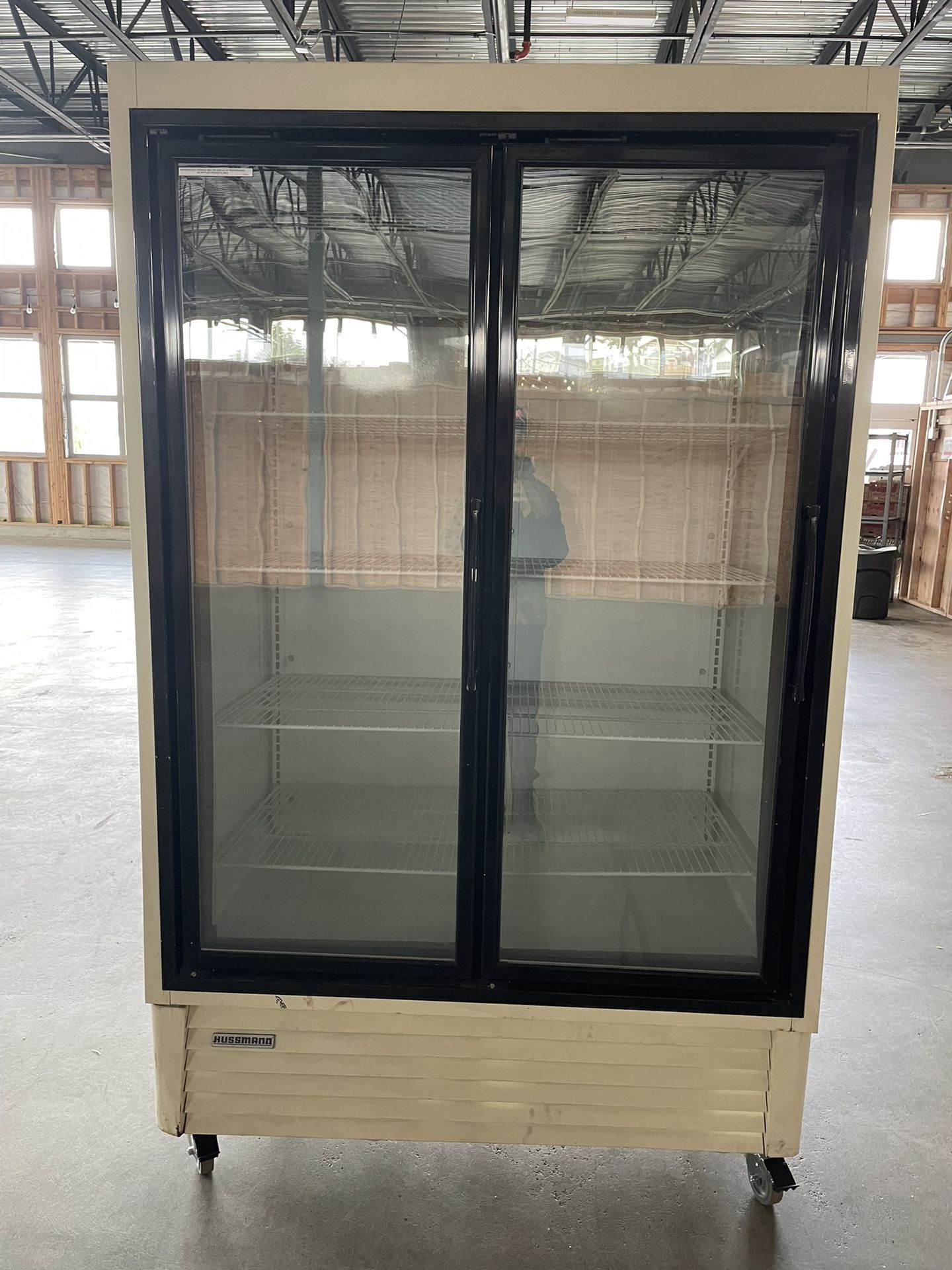 hussman double door freezer