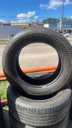 Bridgestone 235/60R18 (Set of 4)