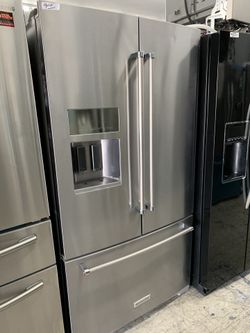 Kitchen aid French door in stainless steel
