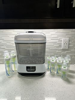 Dr browns Bottle Sterilizer With Bottles