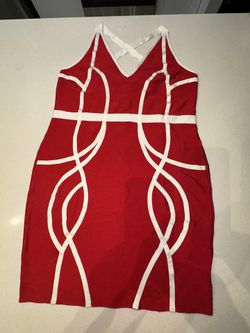 24W PLUS SIZE DRESS BY VENUS
