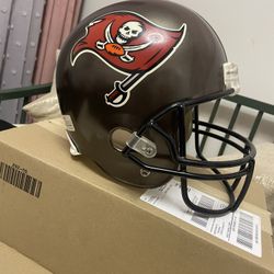 Bucs Helmet 