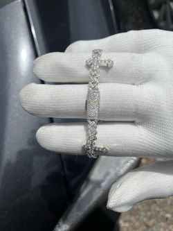 Moissinite cross braclet