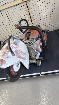 Concrete saw hilti