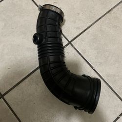2000~2005' HONDA S2000 AP1 OEM Air Intake Elbow Tube Pipe * P/N: 1 7 2 2 8 - P C X - 0 0 0 * Genuine