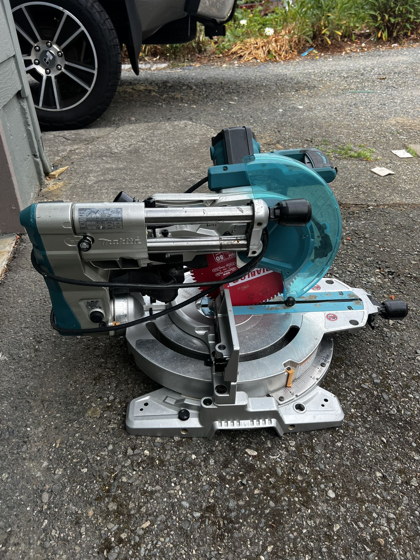 Miter Saw