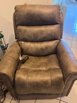 Stand assist leather recliner