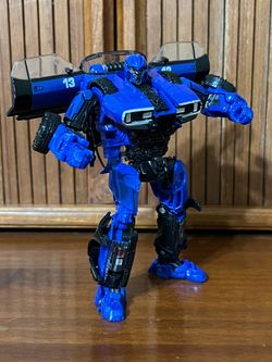 Hasbro Transformers Bumblebee Studio Series Dropkick Takara Tomy Truck cash local purchase only! cash local purchase only!