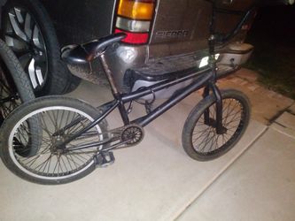 $40 if your on foot. Ill take it to for $5 extra phx area only it rides good. No brakes who needs brakes rookies only