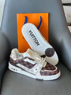 Lv trainer men sneaker