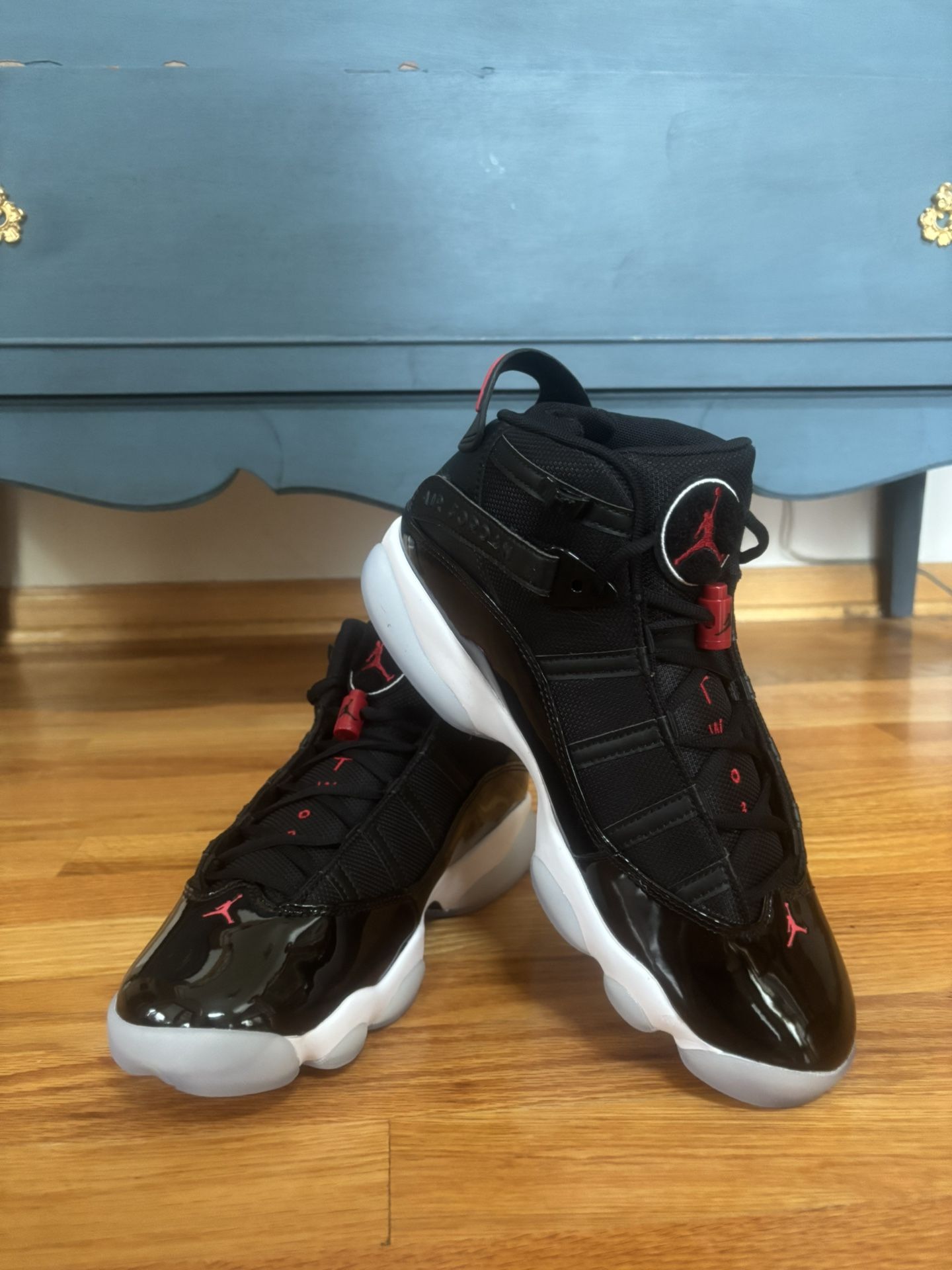 JORDAN 6 RINGS
