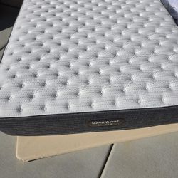 Full Suze Beauty Rest Silver Mattress Extra Firm