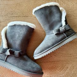 Koolaburra By Ugg - Size 10 - Dark Gray Boots