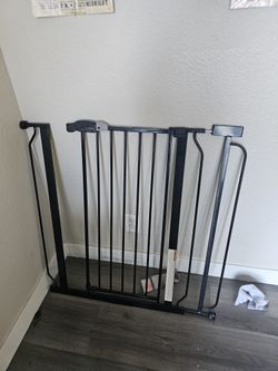 Baby/ Pet Gate