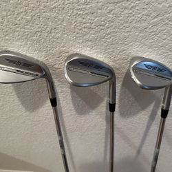 Titleist Vokey SM10 Wedges 52,56,60