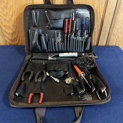 Vintage Techni-Tool Model MM8524 - Carry Tool Bag with Tools