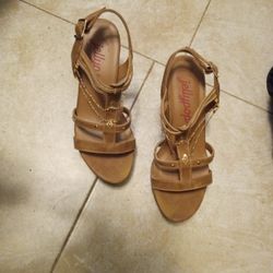 Size 8 Brown Pumps with Gold Chains