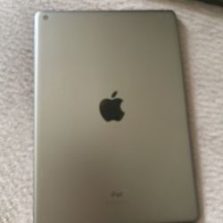 Refurbished Gently Used 128 GB iPad