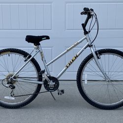 Woman’s  Mountain Bike