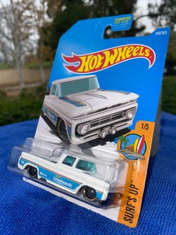 Hot Wheels Custom 62 Chevy Pickup Surfs Up