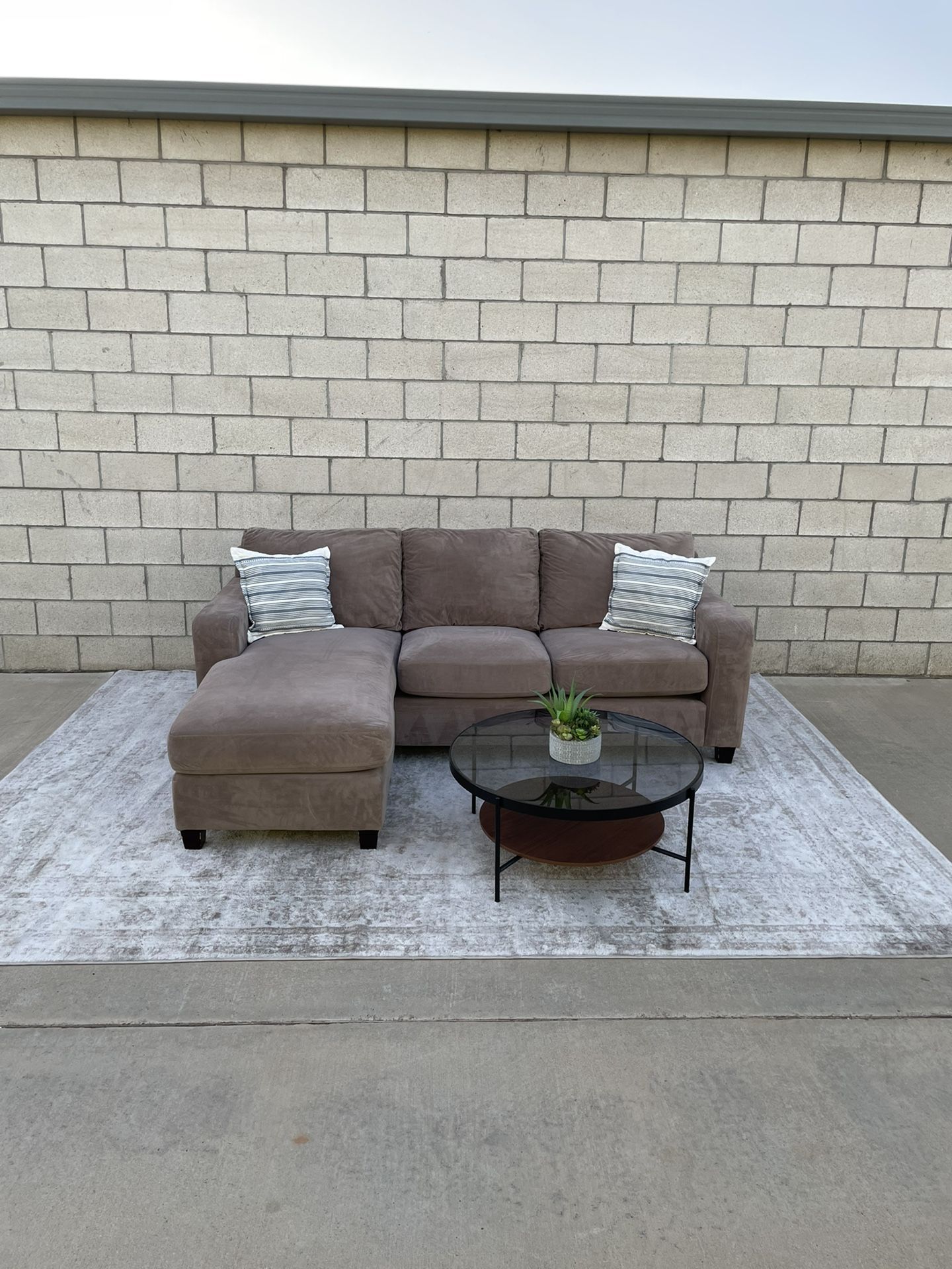 Costco Sectional Couch Sofa Reversible Chaise