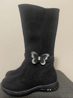 Girls Boots