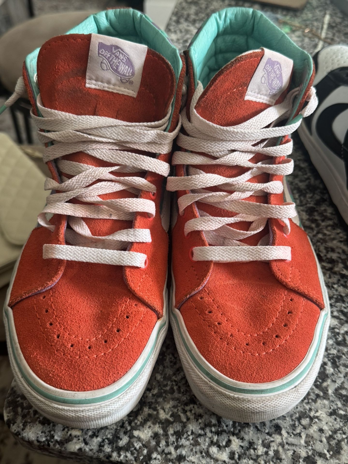 Vans Old Skool Checkered Hi Tops Sneakers - Mens 6.5 / Wms 8