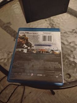 Transformers. Oark of the moon
