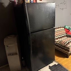 GE Fridge/Freezer