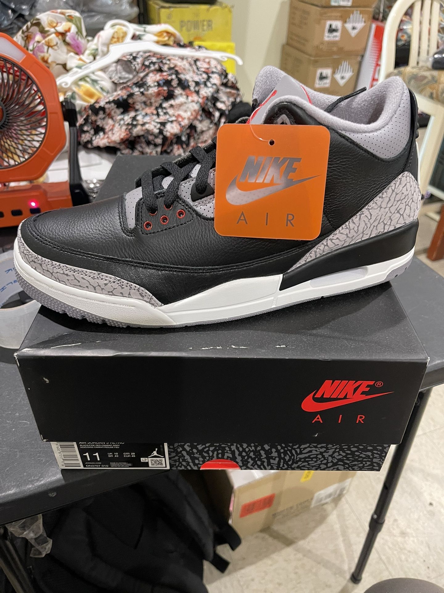 Jordan 3 Retro OG Mens Shoes