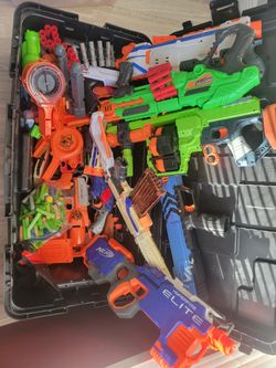 Lot of Nerf Guns & Accessories