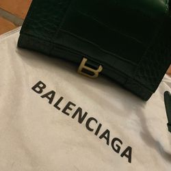 Designer Women’s Handbag 