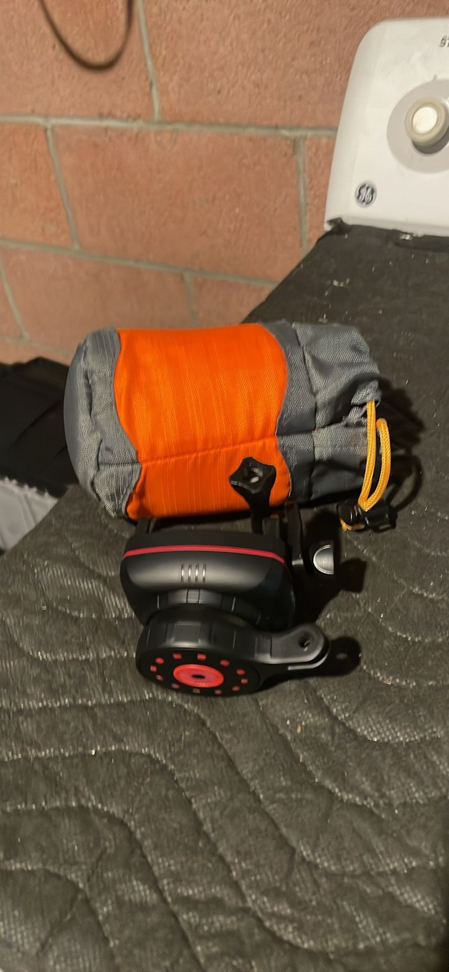 GoPro/ or Cellphone - battery powered gimbal and case