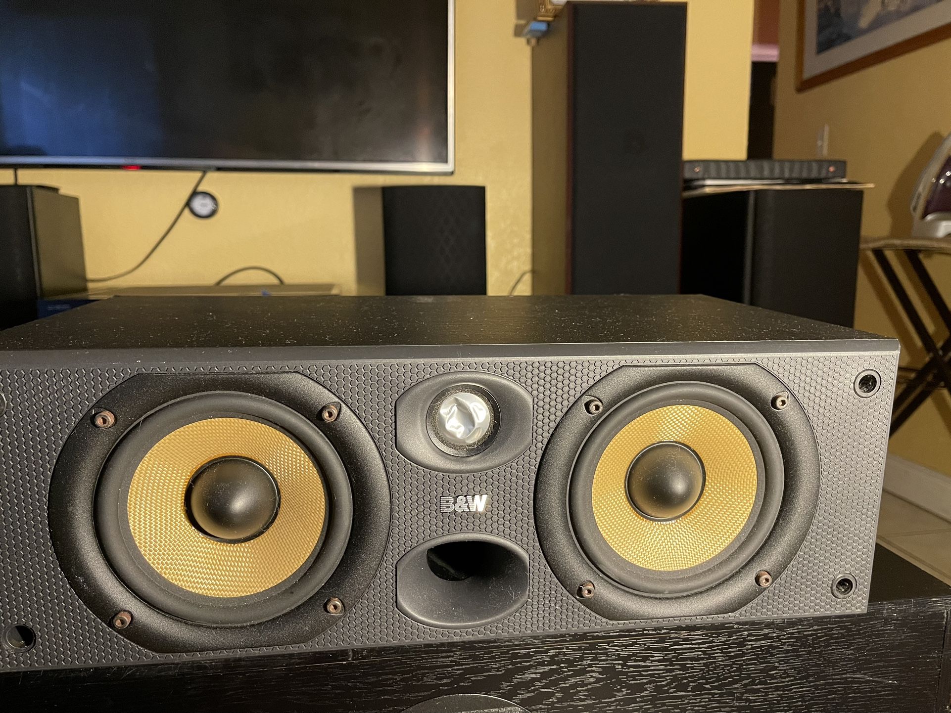 Bowers And Wilkins (B&W) CC6 S2 for Sale in Miami, FL OfferUp