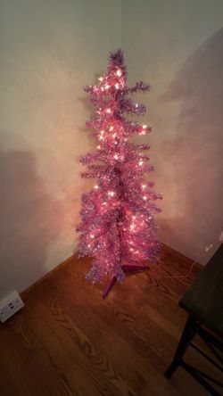 4ft Pink Christmas Tree