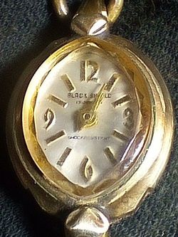 Black Shield Vintage Ladies Watch Gold Tone