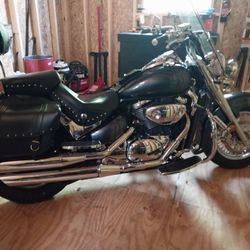 2004 Suzuki Intruder Volusia VL800Z