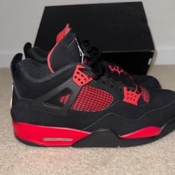 Air Jordan 4 “ Red Thunders “ Size 9.5