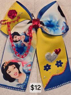 Hair bows