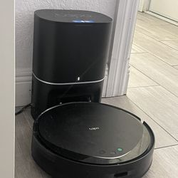 Tapo RV20 Max Plus Robot Vacuum & Mop w/ Self-Empty Dock + Extra Replacement Parts