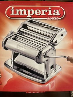 Pasta-making machine