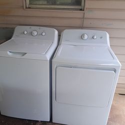 Hot Point Washer And Dryer Set