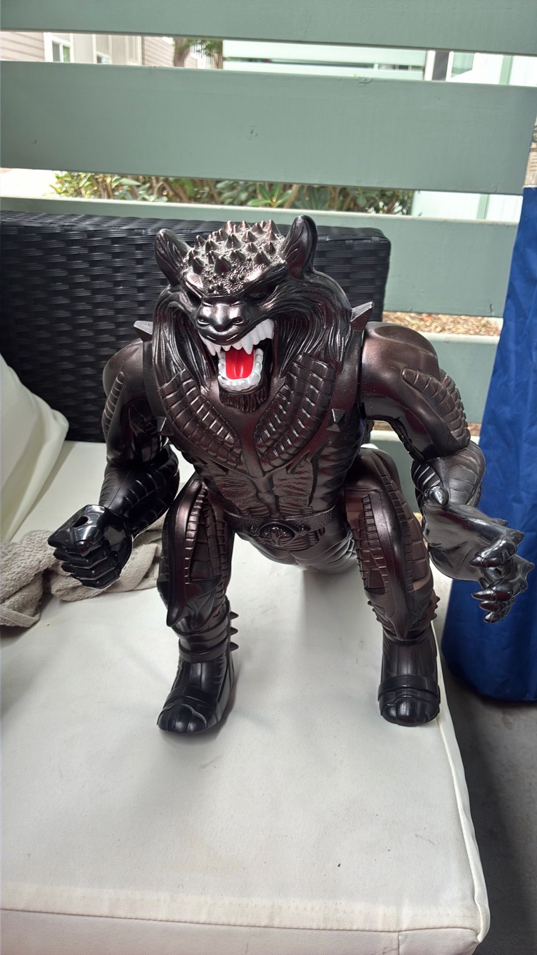 1993 Tyco Gorzak voice-activated beast warrior action figure
