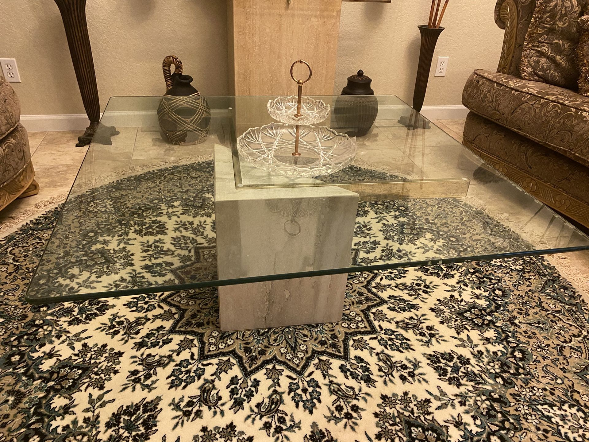 CAFFEE TABLE GLASS AND MARBLE