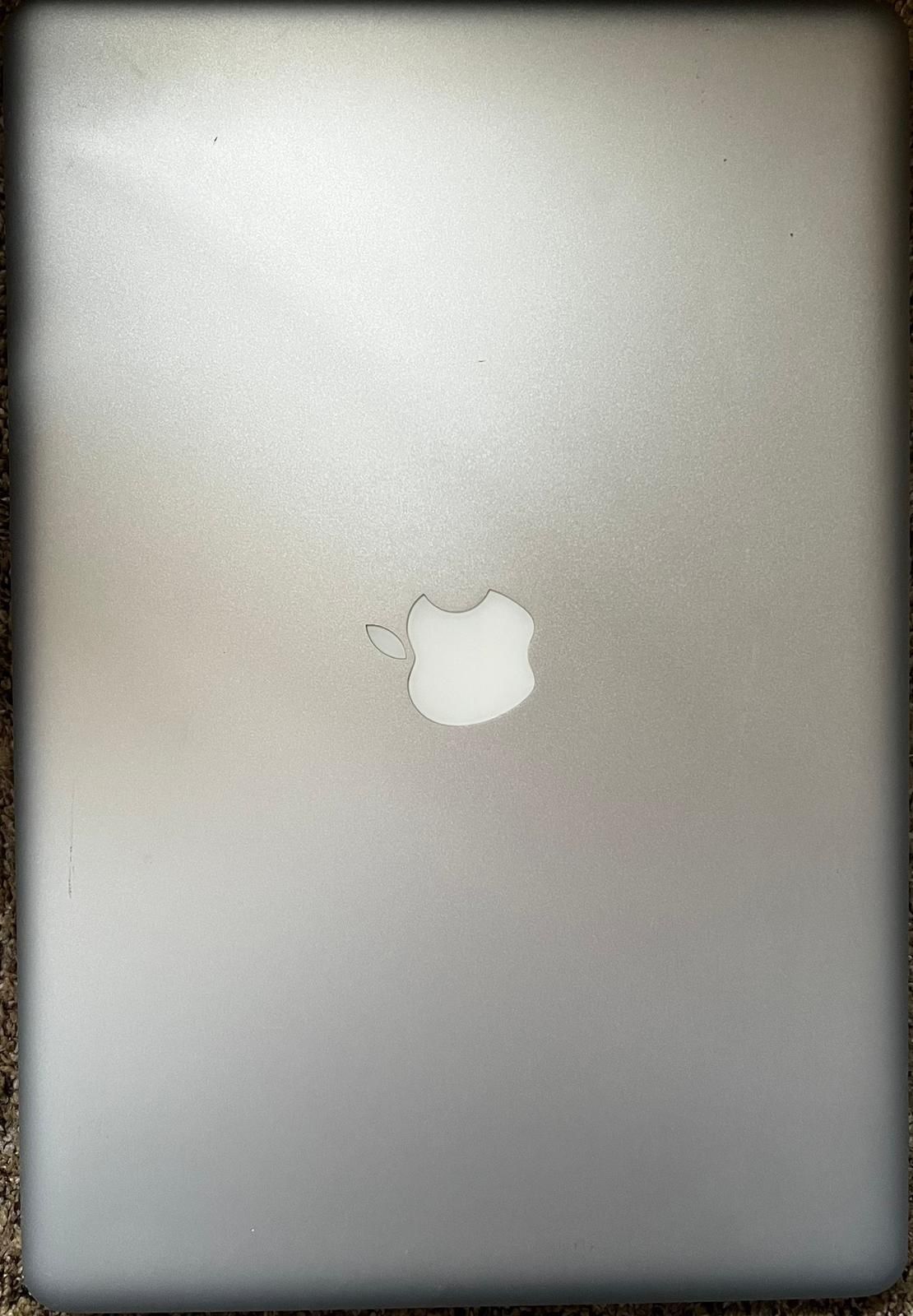 Apple Macbook  Pro  2011 Used 