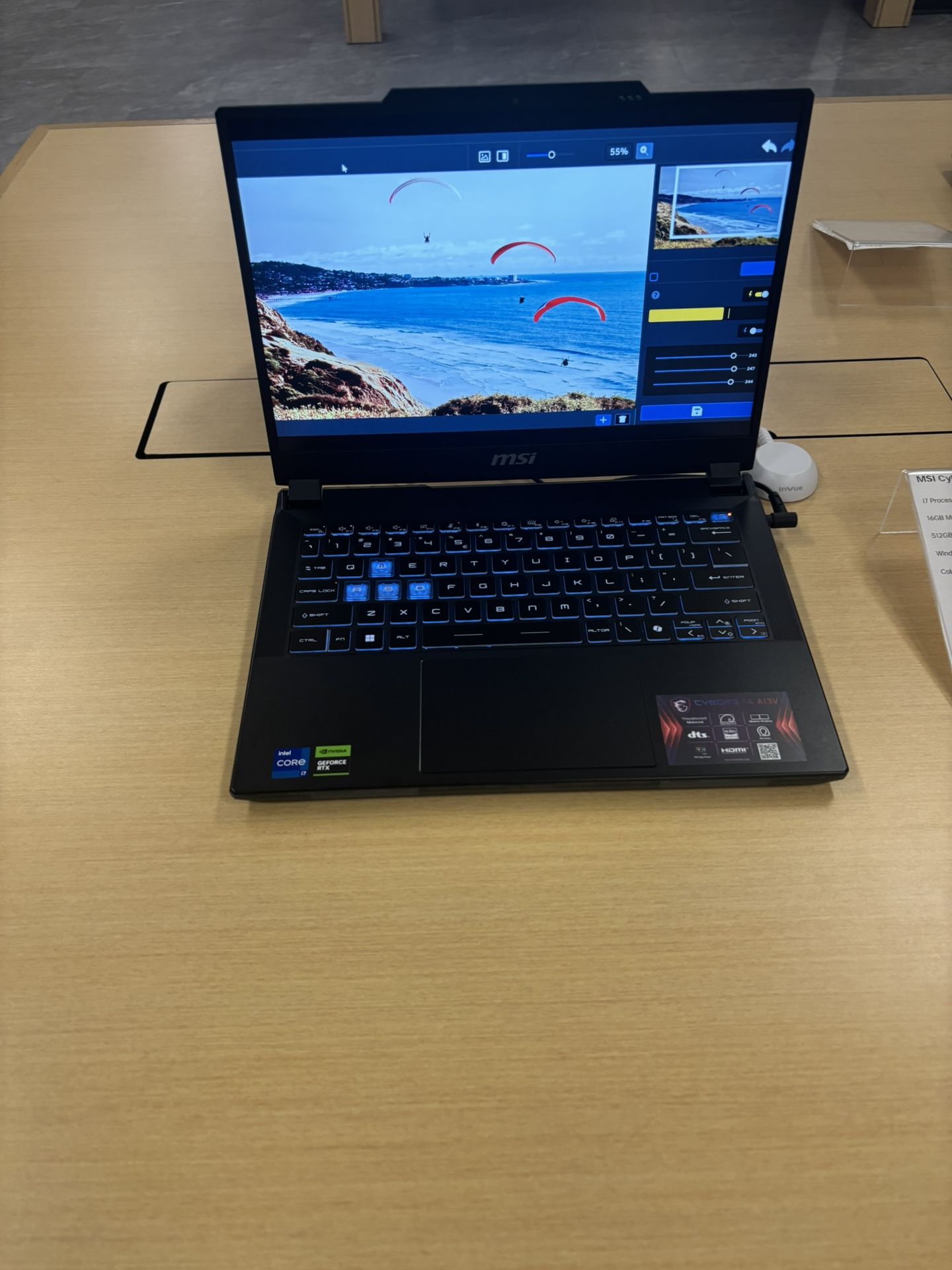 MSI Cyborg 14 