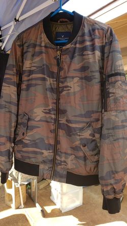 American eagle outfitters camo jacket