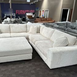 LINDYN IVORY 5 PIECE SECTIONAL