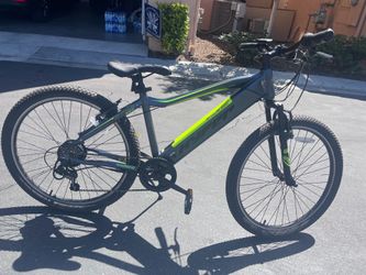 🚴‍♂️ Hyper E-Ride Mountain Pedal Assist Electric Bike - Amazing Condition! 🚴‍♂️