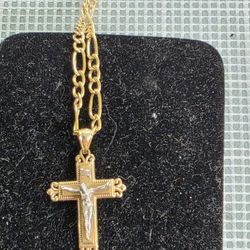 10K Gold Cross And 18 Inch Chain